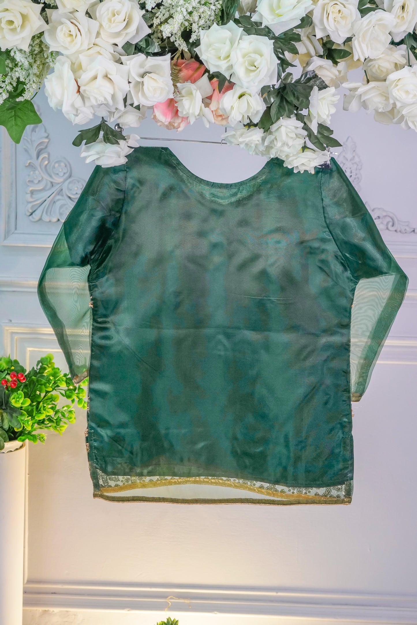 SA01 Embroidered Kurti 1 pc Mongia