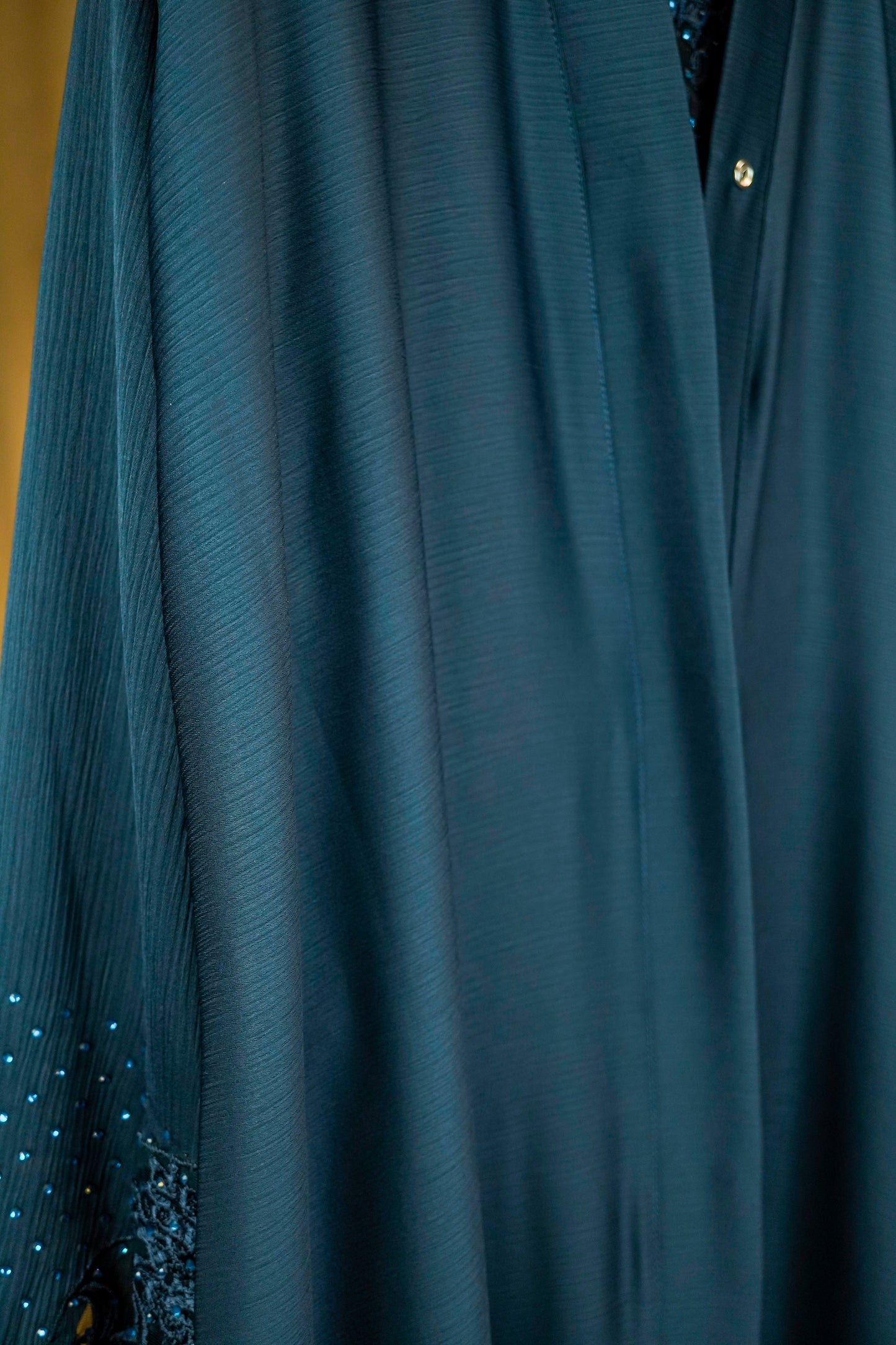 Safiya Net Embroidered Zinc