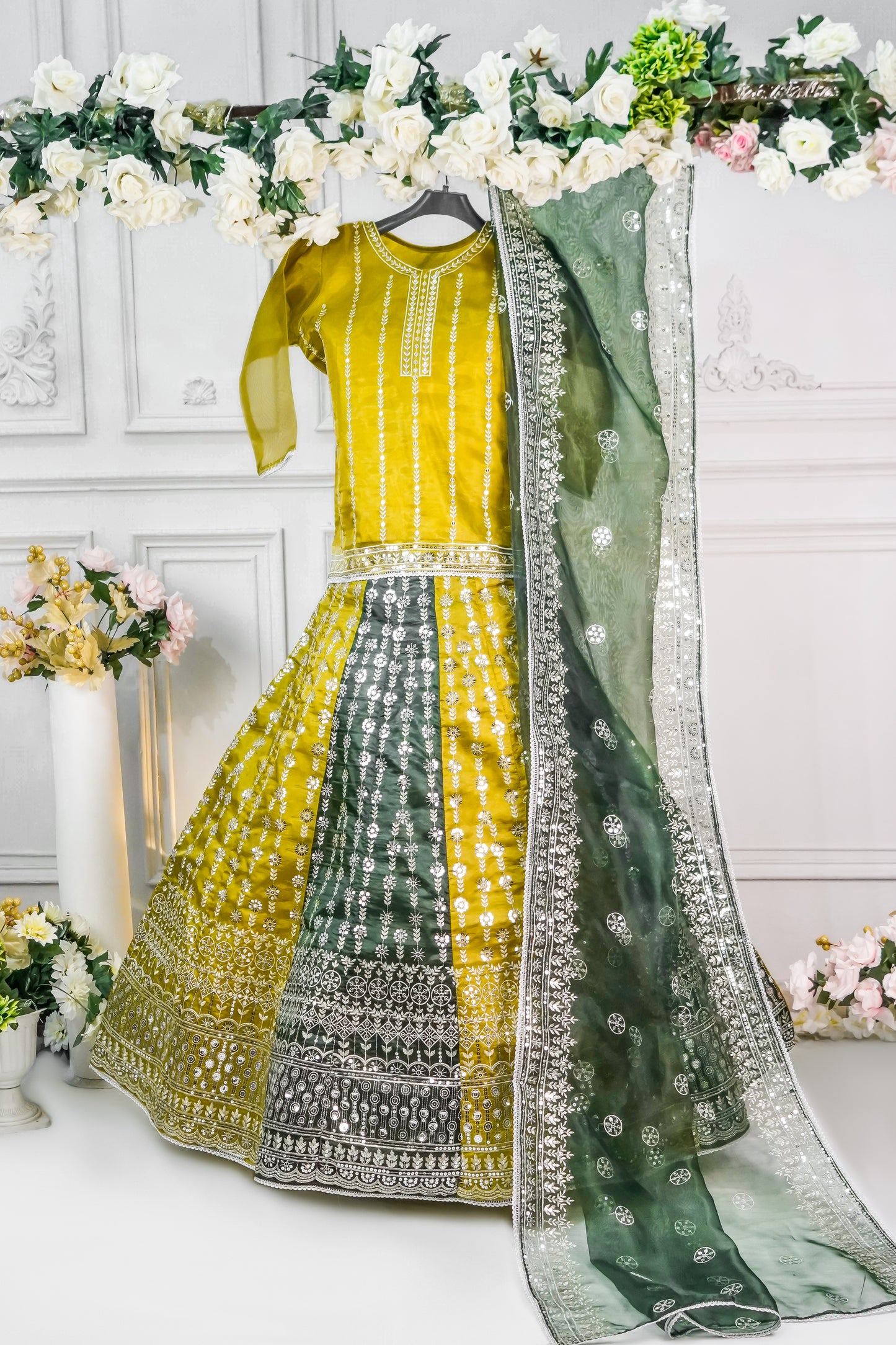 SA06 Flair 80 Lehnga 3 pcs