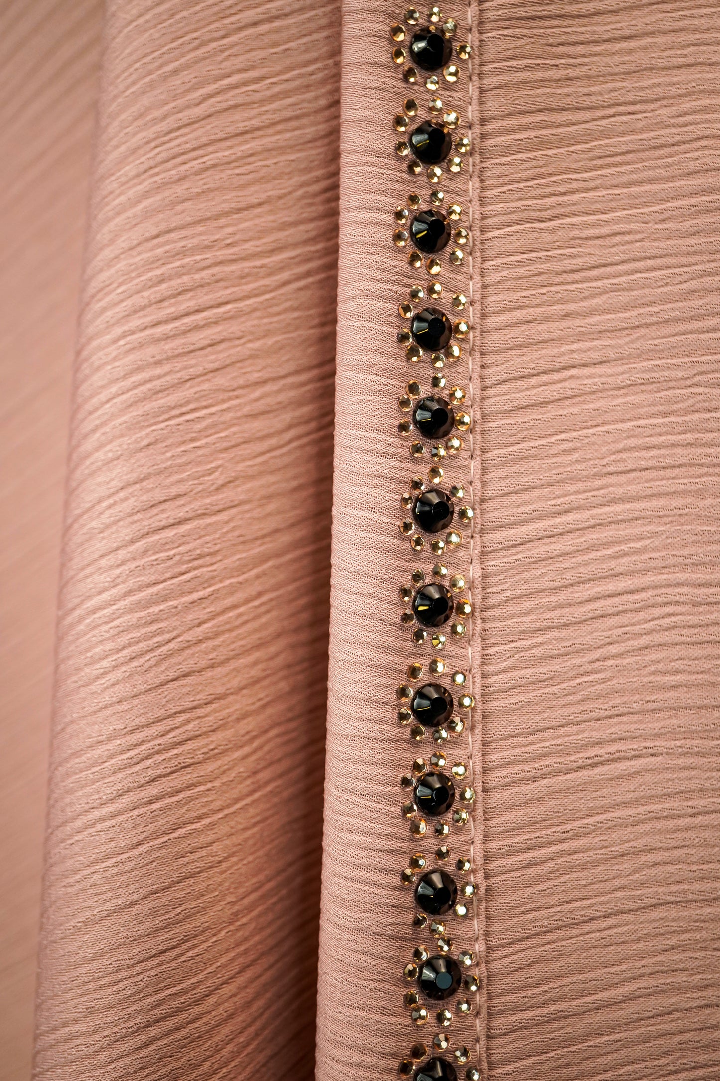 Mirha Embroidered Pink