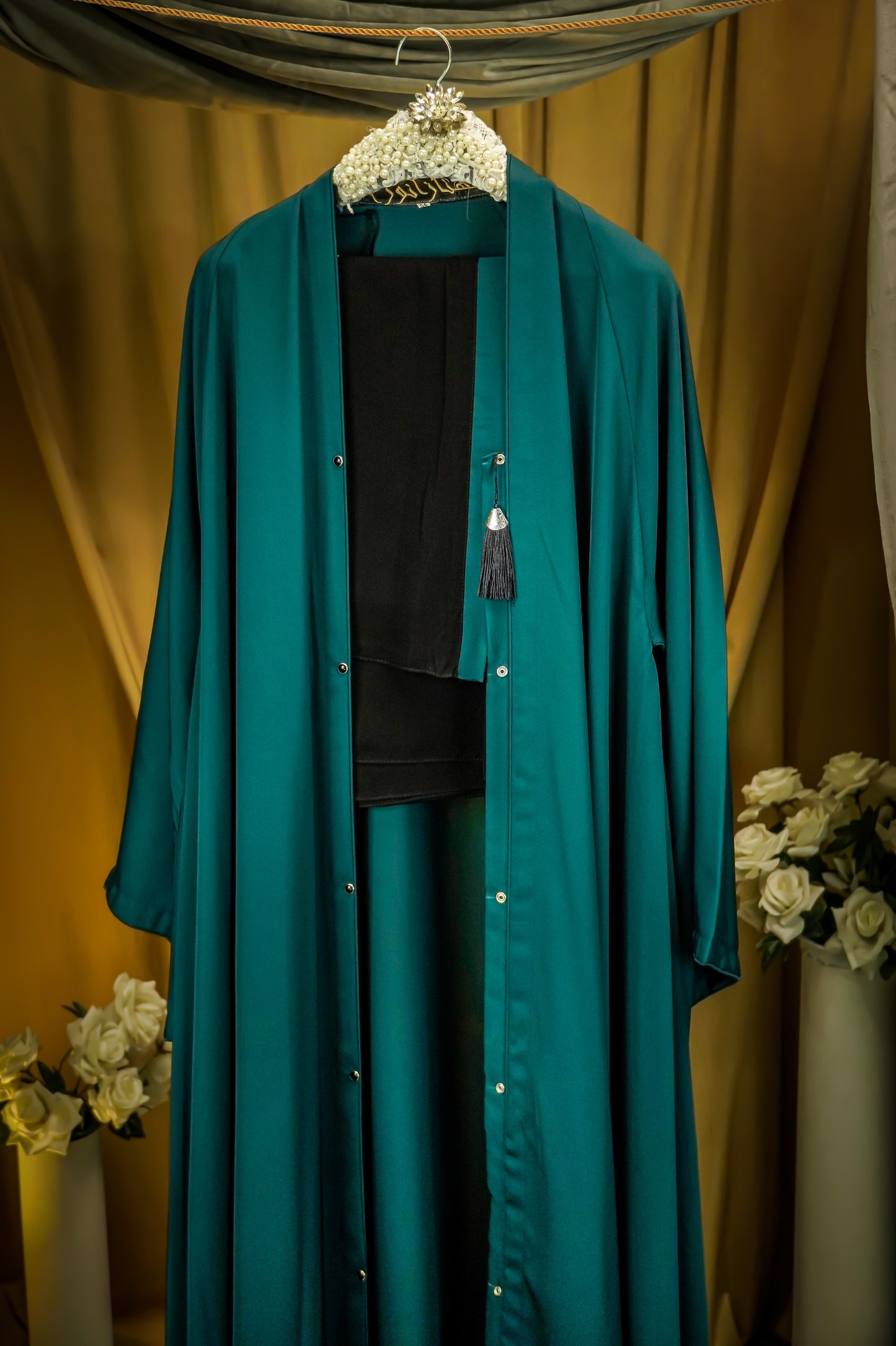 Basic Irani Abaya