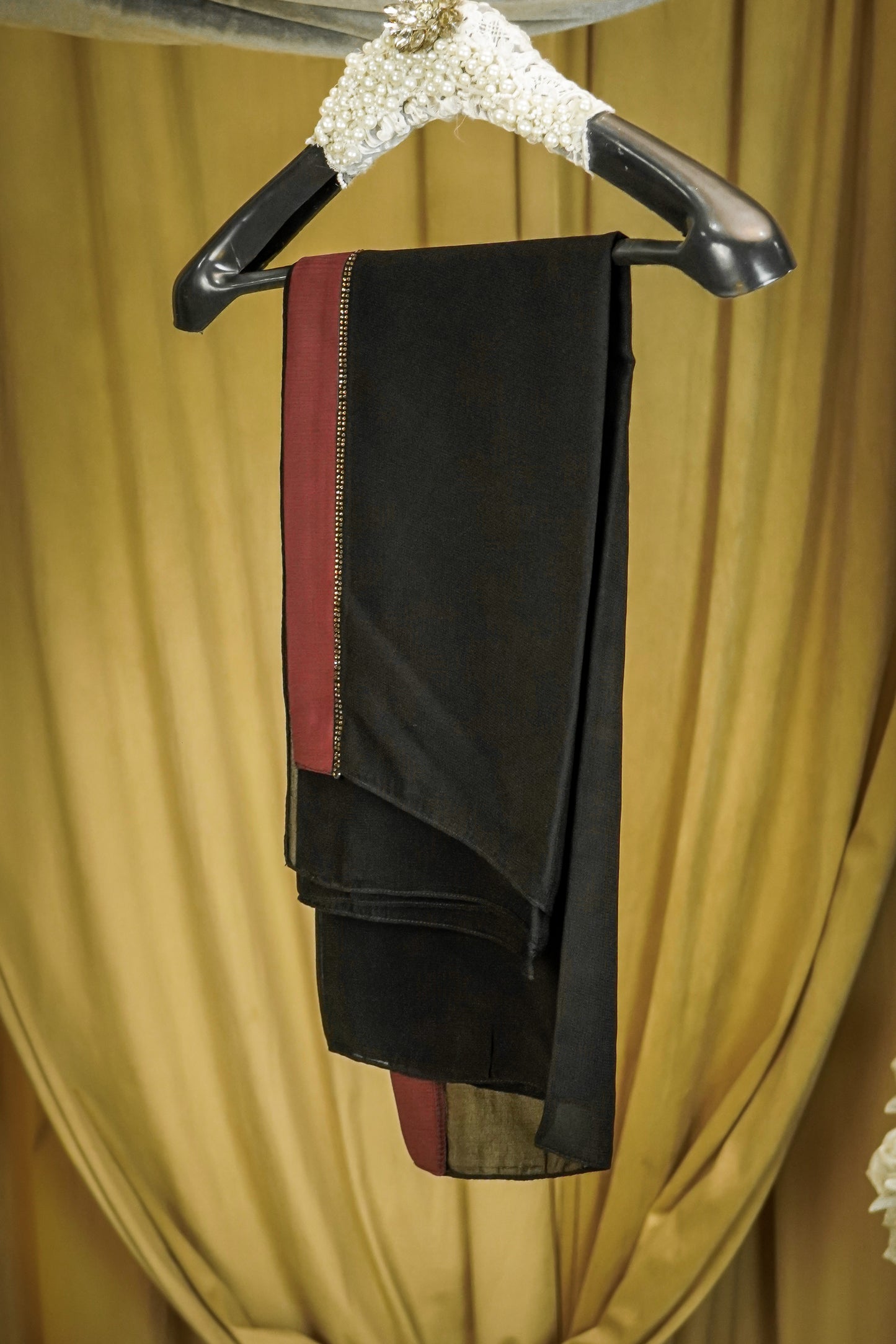 Elaina Maroon Abaya