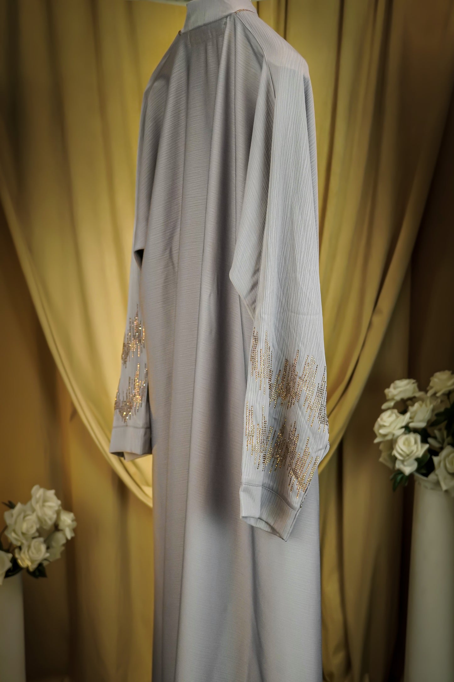 Elaina Grey Abaya